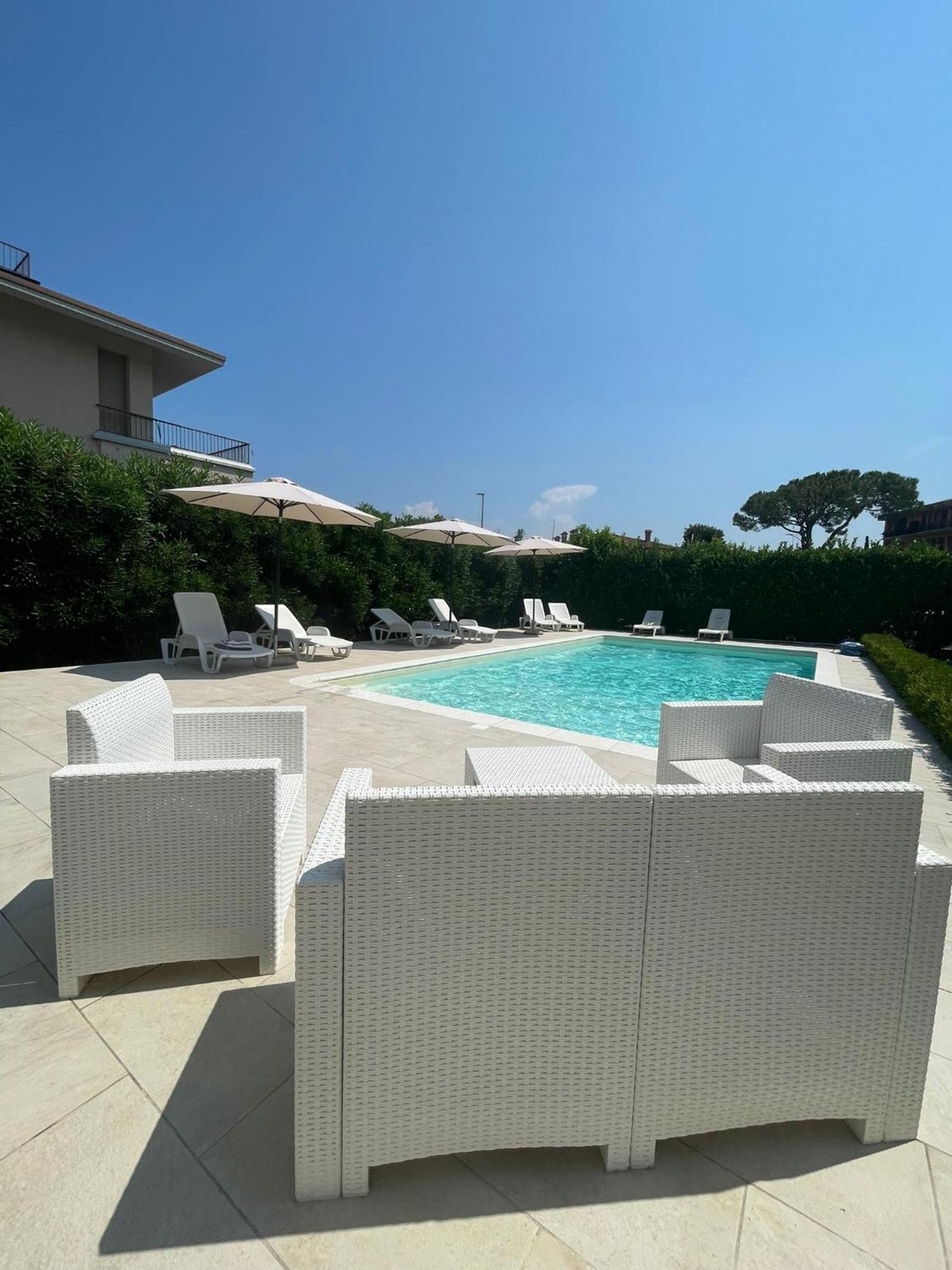 Bed And Breakfast Da Beatrice Sirmione Exterior photo